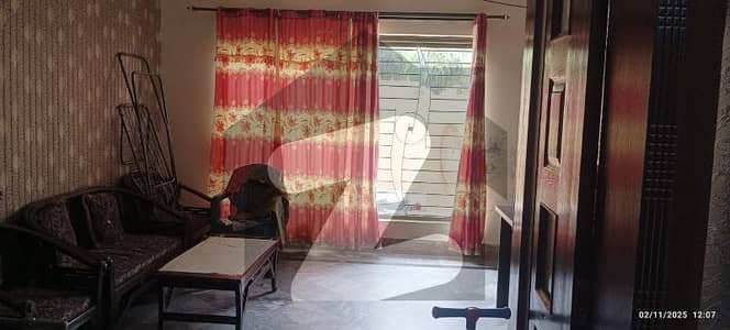 پی سی ایس آئی آر سٹاف کالونی لاہور میں 2 کمروں کا 10 مرلہ مکان 70.0 ہزار میں کرایہ پر دستیاب ہے۔ پی سی ایس آئی آر سٹاف کالونی لاہور میں 2 کمروں کا 10 مرلہ مکان 70.0 ہزار میں کرایہ پر دستیاب ہے۔