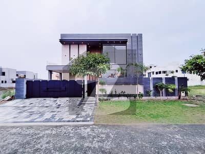 ڈی ایچ اے فیز 6 ڈیفنس (ڈی ایچ اے),لاہور میں 5 کمروں کا 1 کنال مکان 2.5 لاکھ میں کرایہ پر دستیاب ہے۔