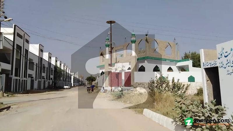 240 SQ YARD OPEN PLOT LEASED, WEST OPEN