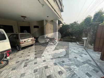 1kanal house for sale (investor required) 1kanal house for sale (investor required)