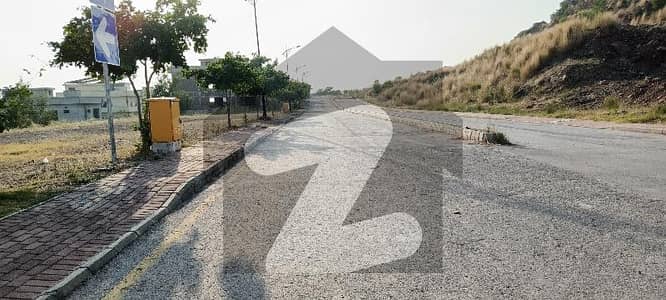 non develop plot for sale non develop plot for sale