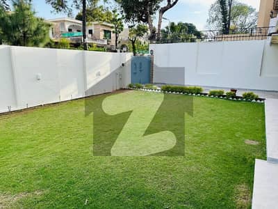 Spacious 6-Bedroom House for Rent in F-7/4 Islamabad | 666 Sq. Yards Spacious 6-Bedroom House for Rent in F-7/4 Islamabad | 666 Sq. Yards