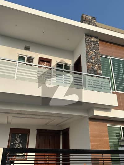 بحریہ انکلیو - سیکٹر سی 2 بحریہ انکلیو,بحریہ ٹاؤن,اسلام آباد میں 5 کمروں کا 9 مرلہ مکان 3.95 کروڑ میں برائے فروخت۔ بحریہ انکلیو - سیکٹر سی 2 بحریہ انکلیو,بحریہ ٹاؤن,اسلام آباد میں 5 کمروں کا 9 مرلہ مکان 3.95 کروڑ میں برائے فروخت۔