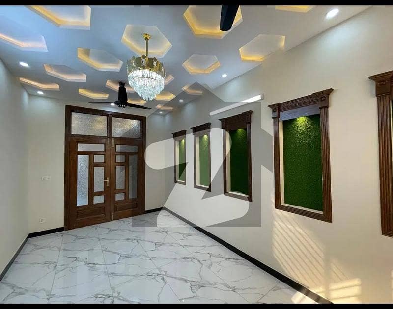 جی ۔ 14 اسلام آباد میں 3 کمروں کا 14 مرلہ مکان 1.1 لاکھ میں کرایہ پر دستیاب ہے۔