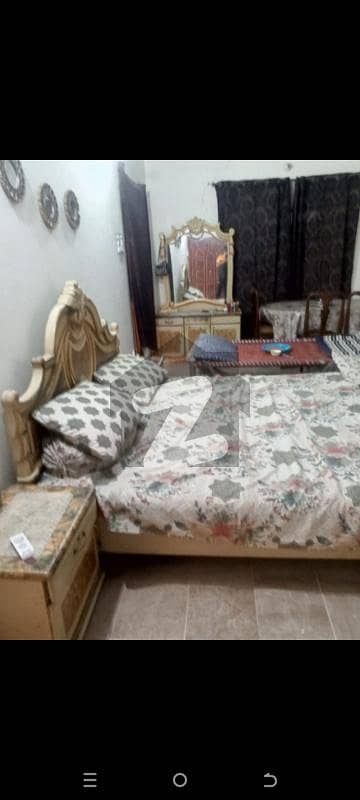 رشید آباد ملتان میں 2 کمروں کا 12 مرلہ بالائی پورشن 30.0 ہزار میں کرایہ پر دستیاب ہے۔