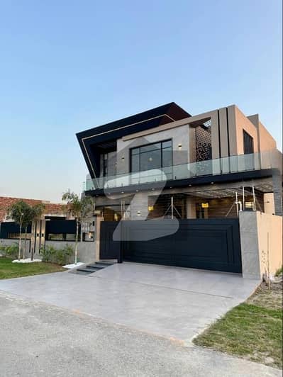 ڈی ایچ اے فیز 7 ڈیفنس (ڈی ایچ اے),لاہور میں 5 کمروں کا 1 کنال مکان 6.99 کروڑ میں برائے فروخت۔ ڈی ایچ اے فیز 7 ڈیفنس (ڈی ایچ اے),لاہور میں 5 کمروں کا 1 کنال مکان 6.99 کروڑ میں برائے فروخت۔