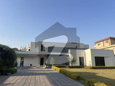 گلبرگ گرینز گلبرگ,اسلام آباد میں 10 کمروں کا 5 کنال فارم ہاؤس 5.5 لاکھ میں کرایہ پر دستیاب ہے۔