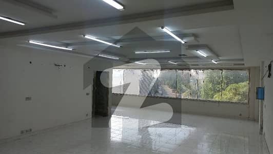 5 MARLA EXCELLENT GOOD CONDITION IDEAL LOCATION FULL HALL OFFICE FOR RENT IN BAHRIA TOWN LAHORE 5 MARLA EXCELLENT GOOD CONDITION IDEAL LOCATION FULL HALL OFFICE FOR RENT IN BAHRIA TOWN LAHORE
