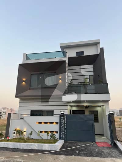5 Marla ( 25*50 ) Designer House , Double Unit House For Sale in Faisal Hills Block A Islamabad. 5 Marla ( 25*50 ) Designer House , Double Unit House For Sale in Faisal Hills Block A Islamabad.