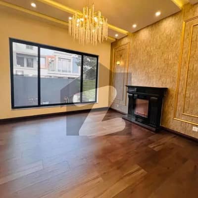 10 MARLA HOUSE FOR RENT IN PARAGON CITY LAHORE