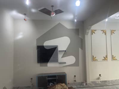 جوہر ٹاؤن فیز 2 جوہر ٹاؤن,لاہور میں 3 کمروں کا 4 مرلہ مکان 1.71 کروڑ میں برائے فروخت۔