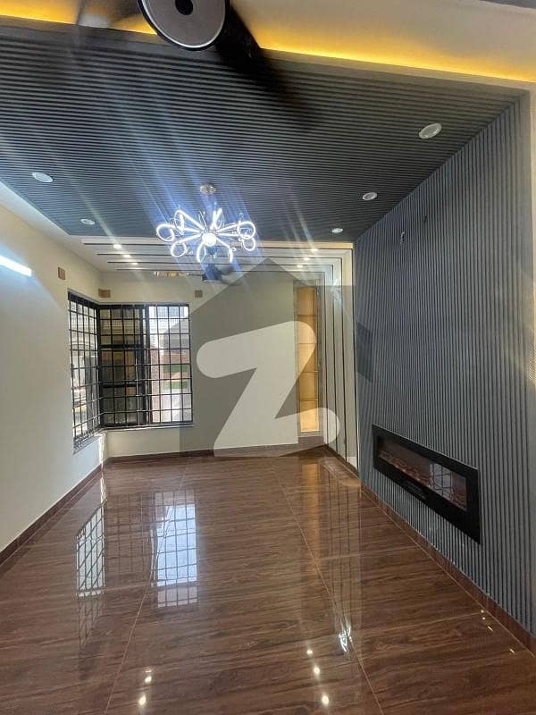 5 Marla upper portion for rent 5 Marla upper portion for rent