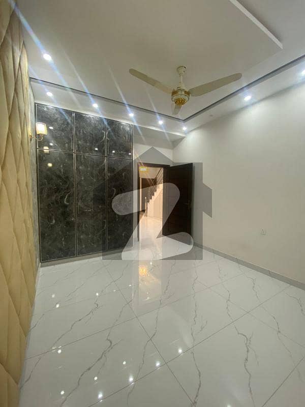 5 MARLA HOUSE FOR Sale 5 MARLA HOUSE FOR Sale