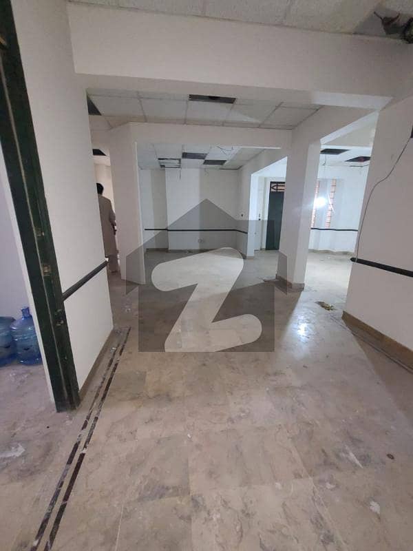 OFFICE FOR RENT DHA PHASE 2EXT OFFICE FOR RENT DHA PHASE 2EXT