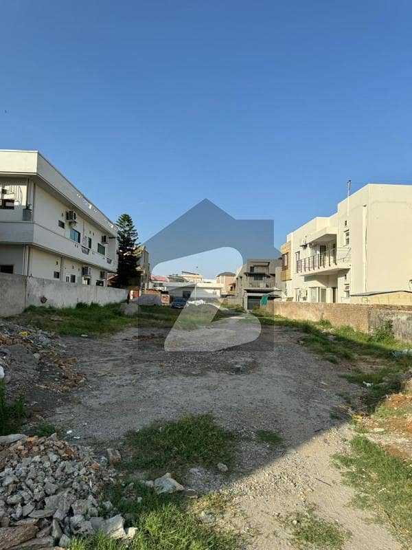 E-11/3 Multi 1-KANAL PLOT FOR SALE