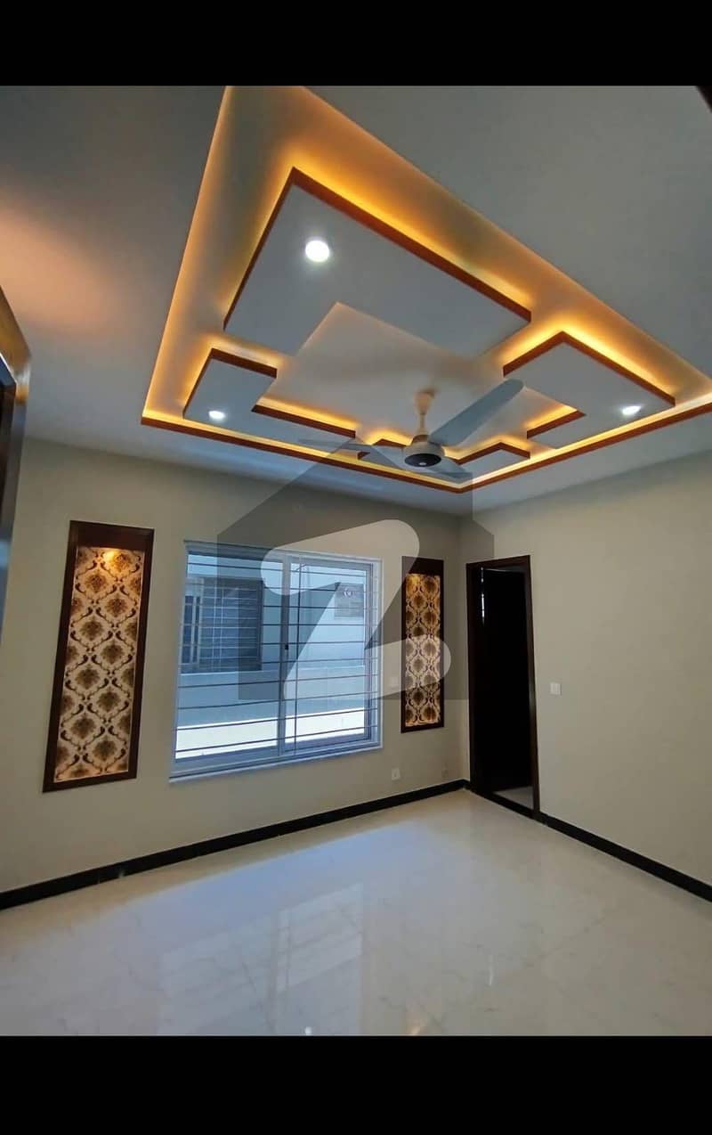 جی ۔ 14/4 جی ۔ 14,اسلام آباد میں 4 کمروں کا 4 مرلہ مکان 4.0 کروڑ میں برائے فروخت۔ جی ۔ 14/4 جی ۔ 14,اسلام آباد میں 4 کمروں کا 4 مرلہ مکان 4.0 کروڑ میں برائے فروخت۔