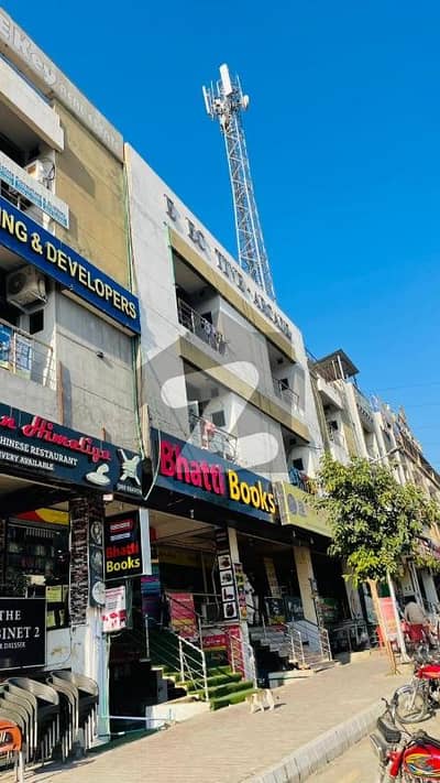 Studio Flat for Sale Prime Location B-17 Islamabad (Near Gate 2) Studio Flat for Sale Prime Location B-17 Islamabad (Near Gate 2)