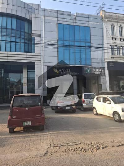 ڈی ایچ اے فیز 3 - بلاک زیڈ فیز 3,ڈیفنس (ڈی ایچ اے),لاہور میں 8 مرلہ عمارت 16.5 کروڑ میں برائے فروخت۔