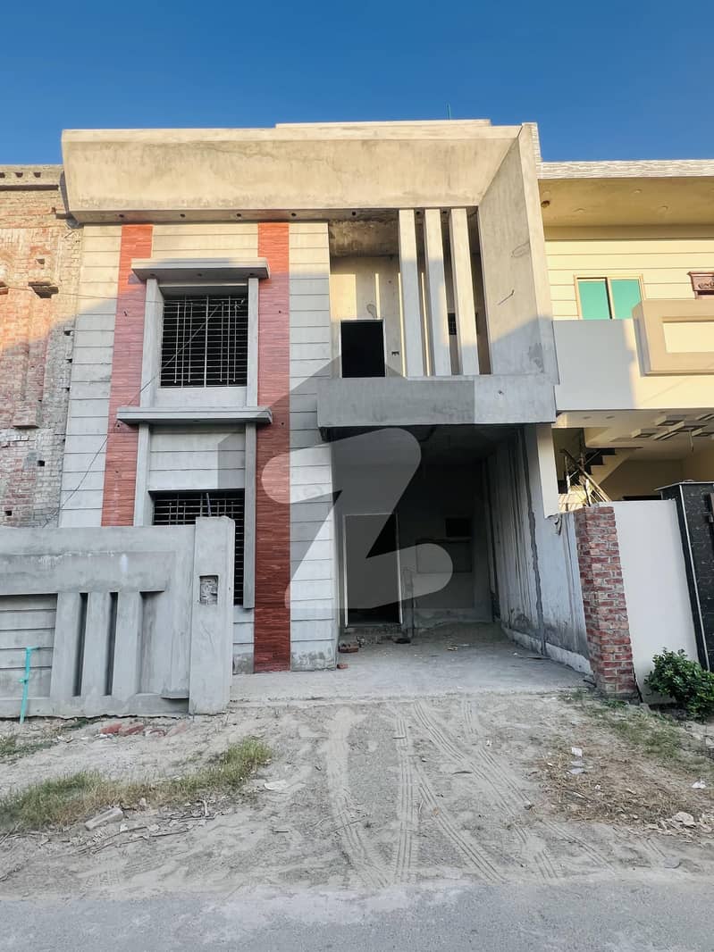 گارڈن ٹاؤن گوجرانوالہ میں 4 کمروں کا 5 مرلہ مکان 1.7 کروڑ میں برائے فروخت۔