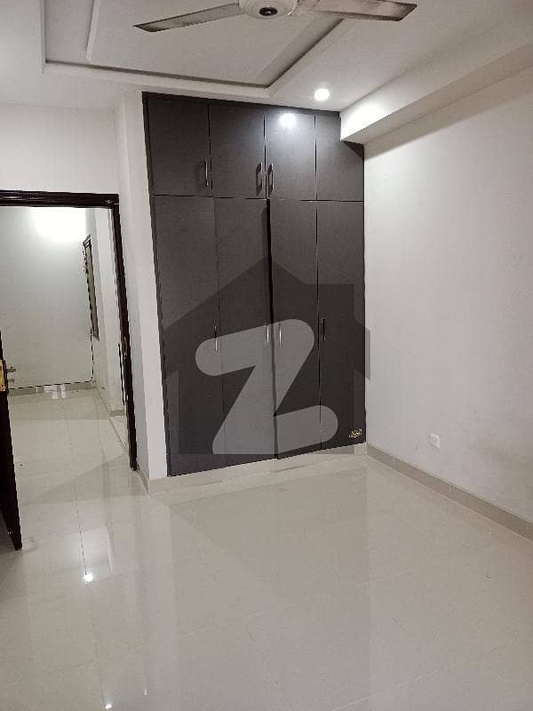 بی ۔ 17 اسلام آباد میں 2 کمروں کا 4 مرلہ فلیٹ 58.0 لاکھ میں برائے فروخت۔ بی ۔ 17 اسلام آباد میں 2 کمروں کا 4 مرلہ فلیٹ 58.0 لاکھ میں برائے فروخت۔