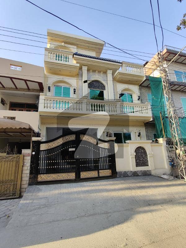 آئی ۔ 10 اسلام آباد میں 6 کمروں کا 6 مرلہ مکان 6.15 کروڑ میں برائے فروخت۔ آئی ۔ 10 اسلام آباد میں 6 کمروں کا 6 مرلہ مکان 6.15 کروڑ میں برائے فروخت۔