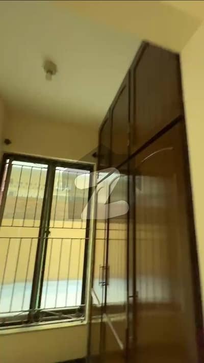 جی ۔ 13 اسلام آباد میں 3 کمروں کا 14 مرلہ زیریں پورشن 1.45 لاکھ میں کرایہ پر دستیاب ہے۔