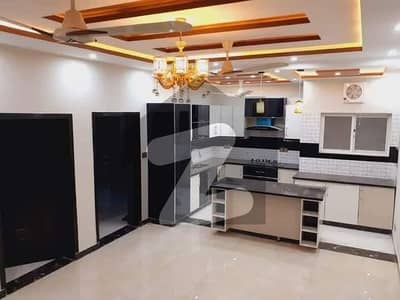 بحریہ ٹاؤن فیز 8 بحریہ ٹاؤن راولپنڈی,راولپنڈی میں 5 کمروں کا 7 مرلہ مکان 2.25 کروڑ میں برائے فروخت۔ بحریہ ٹاؤن فیز 8 بحریہ ٹاؤن راولپنڈی,راولپنڈی میں 5 کمروں کا 7 مرلہ مکان 2.25 کروڑ میں برائے فروخت۔