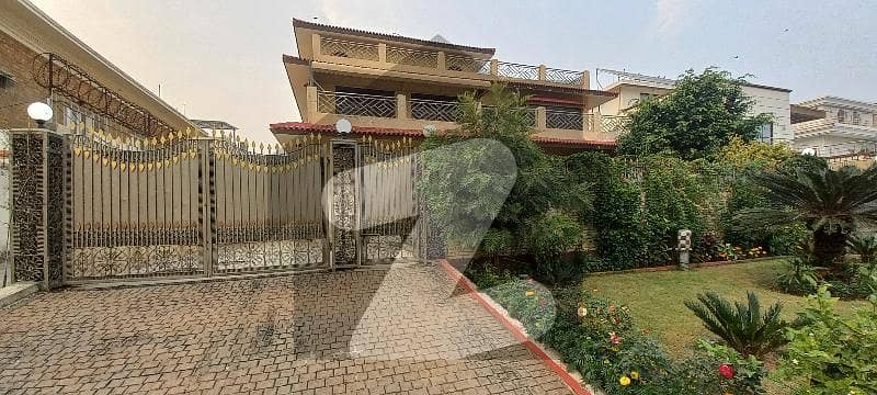 Full House 5,Bedrooms 2 Unit House Double Gate