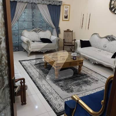 200 sq ground plus one banglow for sale gulistan e Johar block 9