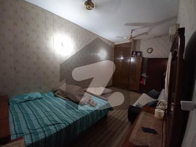 علامہ اقبال ٹاؤن لاہور میں 2 کمروں کا 10 مرلہ بالائی پورشن 50.0 ہزار میں کرایہ پر دستیاب ہے۔ علامہ اقبال ٹاؤن لاہور میں 2 کمروں کا 10 مرلہ بالائی پورشن 50.0 ہزار میں کرایہ پر دستیاب ہے۔