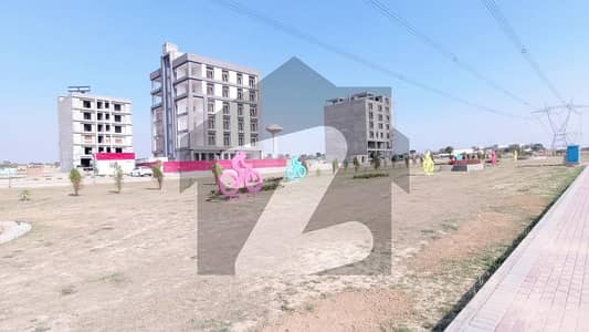 2400 Sq Ft ( 40*60 ) Commercial in Block C in Demand: Rs 13 Crores 50 Lacs