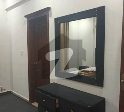 ایف ۔ 11/1 ایف ۔ 11,اسلام آباد میں 2 کمروں کا 8 مرلہ فلیٹ 1.3 لاکھ میں کرایہ پر دستیاب ہے۔