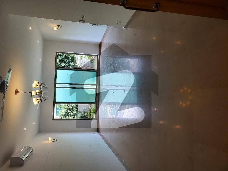 F-8 Full House Triple Story 6bedroom F-8 Full House Triple Story 6bedroom