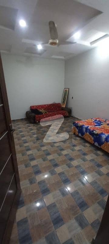 گرین آرچرڈ لوئر کینال روڈ,فیصل آباد میں 4 کمروں کا 3 مرلہ مکان 1.1 کروڑ میں برائے فروخت۔