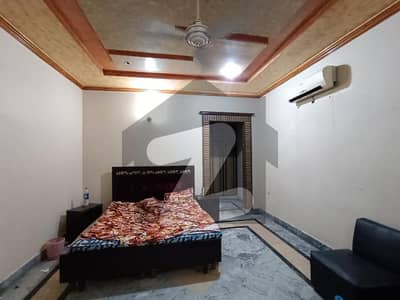 Massage Centre Guest House Available For Rent Canal Road Faisalabad