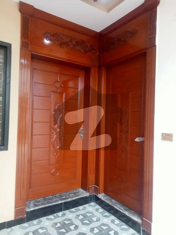 Luxurious House Luxurious House