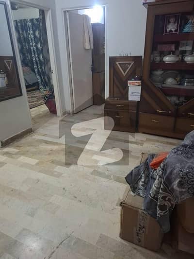 گلشنِ اقبال - بلاک 1 گلشنِ اقبال,گلشنِ اقبال ٹاؤن,کراچی میں 2 کمروں کا 3 مرلہ فلیٹ 75.0 لاکھ میں برائے فروخت۔