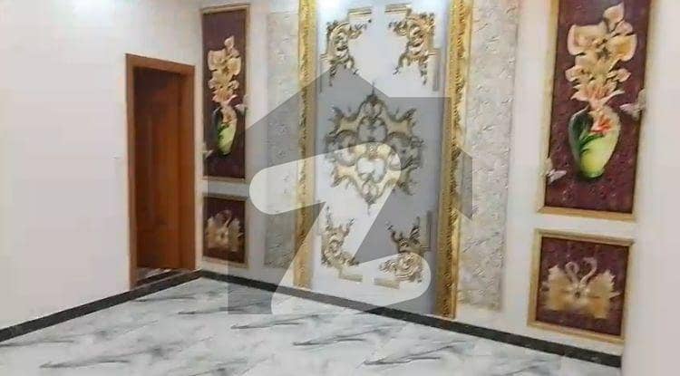 واپڈا ٹاؤن گوجرانوالہ میں 3 کمروں کا 10 مرلہ بالائی پورشن 60.0 ہزار میں کرایہ پر دستیاب ہے۔