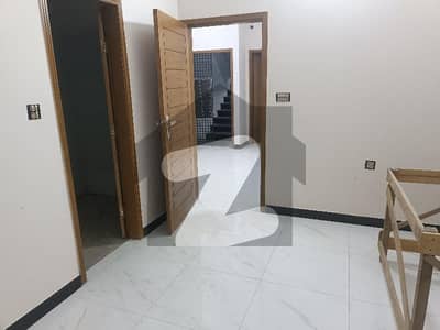 طارق روڈ کراچی میں 2 کمروں کا 2 مرلہ فلیٹ 1.0 کروڑ میں برائے فروخت۔