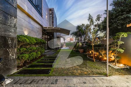 4 KANAL LUXURY FARMHOUSE WITH SWIMMING POOL Bedian Road, Lahore, Punjab