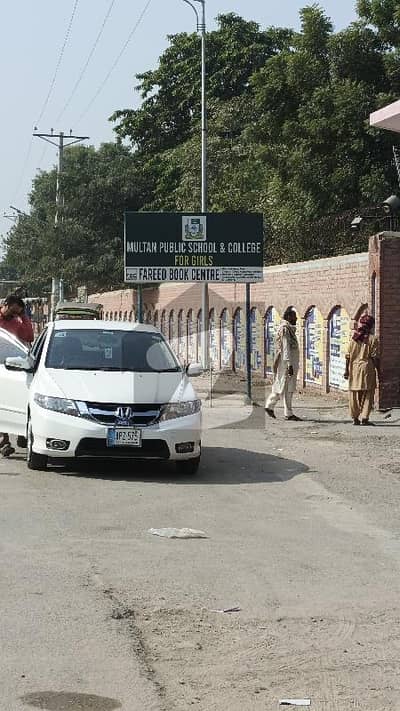 ملتان پبلک سکول روڈ ملتان میں 2 مرلہ رہائشی پلاٹ 16.0 لاکھ میں برائے فروخت۔ ملتان پبلک سکول روڈ ملتان میں 2 مرلہ رہائشی پلاٹ 16.0 لاکھ میں برائے فروخت۔