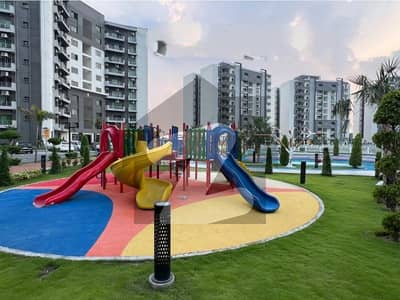 10 MARLA 3 BEDROOMS APARTMENT AVAILABLE FOR SALE