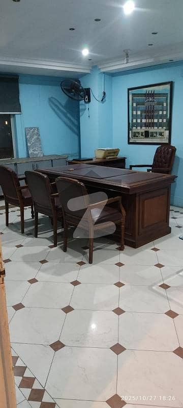 گلشنِ اقبال ٹاؤن کراچی میں 4 مرلہ دفتر 50.0 ہزار میں کرایہ پر دستیاب ہے۔