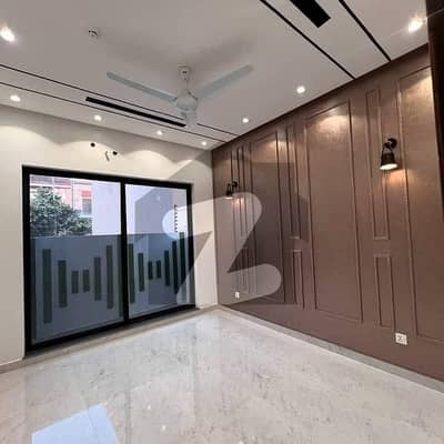 بحریہ ٹاؤن ٹؤلپ ایکسٹینشن بحریہ ٹاؤن سیکٹر سی,بحریہ ٹاؤن,لاہور میں 3 کمروں کا 5 مرلہ مکان 80.0 ہزار میں کرایہ پر دستیاب ہے۔ بحریہ ٹاؤن ٹؤلپ ایکسٹینشن بحریہ ٹاؤن سیکٹر سی,بحریہ ٹاؤن,لاہور میں 3 کمروں کا 5 مرلہ مکان 80.0 ہزار میں کرایہ پر دستیاب ہے۔