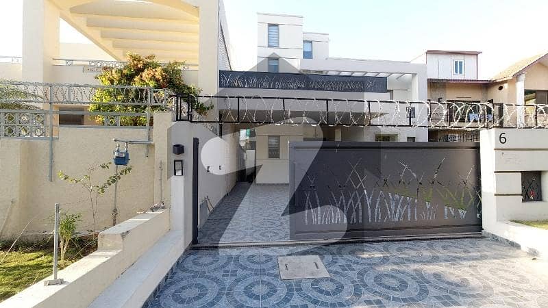 ایف ۔ 6/1 ایف ۔ 6,اسلام آباد میں 5 کمروں کا 1 کنال مکان 42.0 کروڑ میں برائے فروخت۔