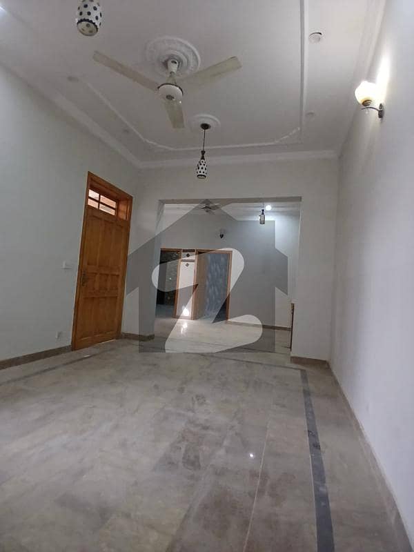 ایچ ۔ 13 اسلام آباد میں 2 کمروں کا 5 مرلہ زیریں پورشن 40.0 ہزار میں کرایہ پر دستیاب ہے۔ ایچ ۔ 13 اسلام آباد میں 2 کمروں کا 5 مرلہ زیریں پورشن 40.0 ہزار میں کرایہ پر دستیاب ہے۔