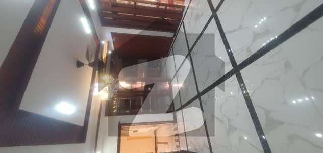 لیک سٹی میڈوز لاہور میں 6 کمروں کا 15 مرلہ مکان 2.5 لاکھ میں کرایہ پر دستیاب ہے۔