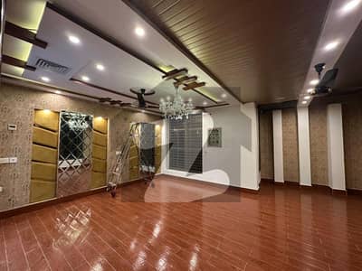 لیک سٹی میڈوز فیز 1 - بلاک ای لیک سٹی میڈوز فیز 1,لیک سٹی میڈوز,لاہور میں 3 کمروں کا 1 کنال زیریں پورشن 1.2 لاکھ میں کرایہ پر دستیاب ہے۔ لیک سٹی میڈوز فیز 1 - بلاک ای لیک سٹی میڈوز فیز 1,لیک سٹی میڈوز,لاہور میں 3 کمروں کا 1 کنال زیریں پورشن 1.2 لاکھ میں کرایہ پر دستیاب ہے۔