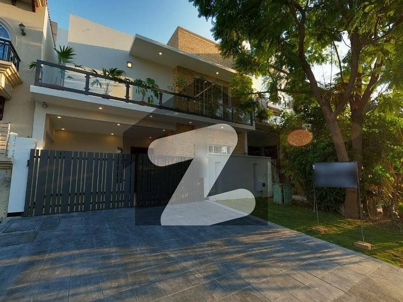 7 Marla Luxury House For Sale 7 Marla Luxury House For Sale