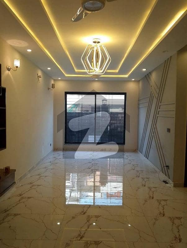 1 kanal beautiful house